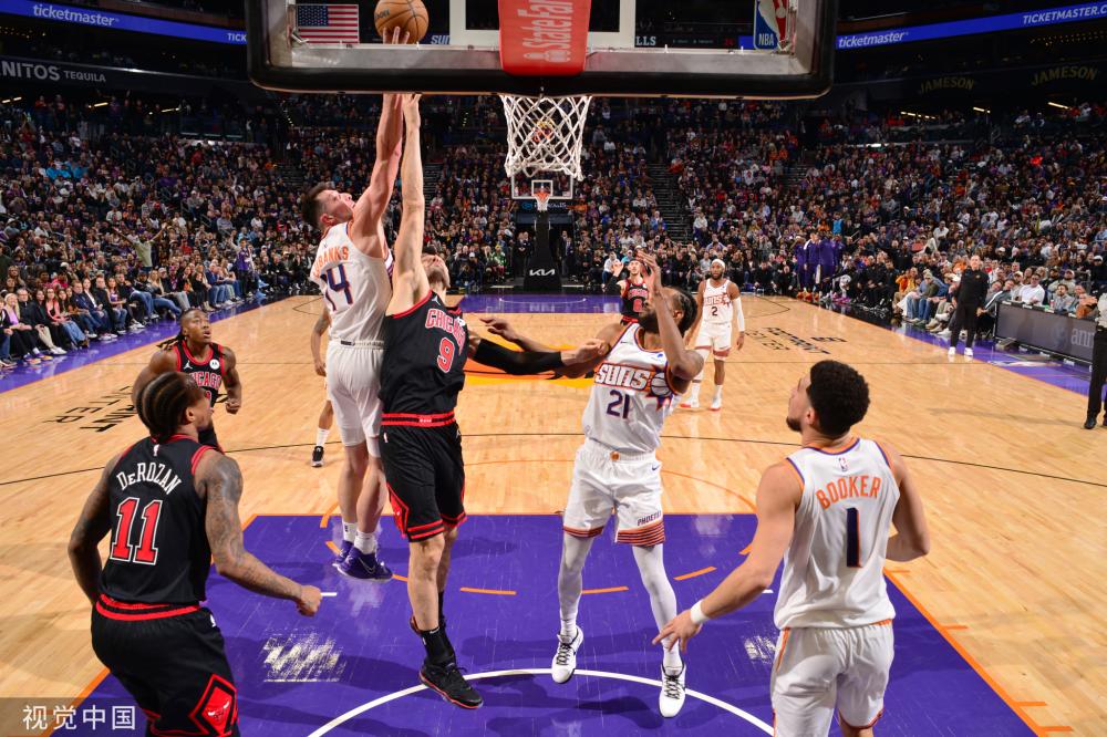 与约基奇同 与约基奇同