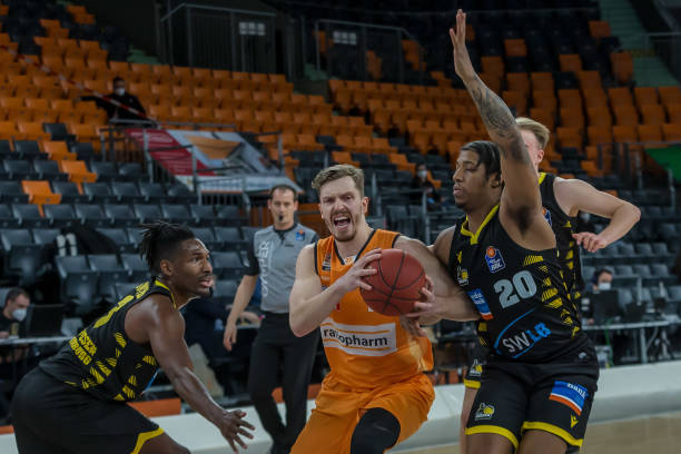 瞬间被大家 瞬间被大家